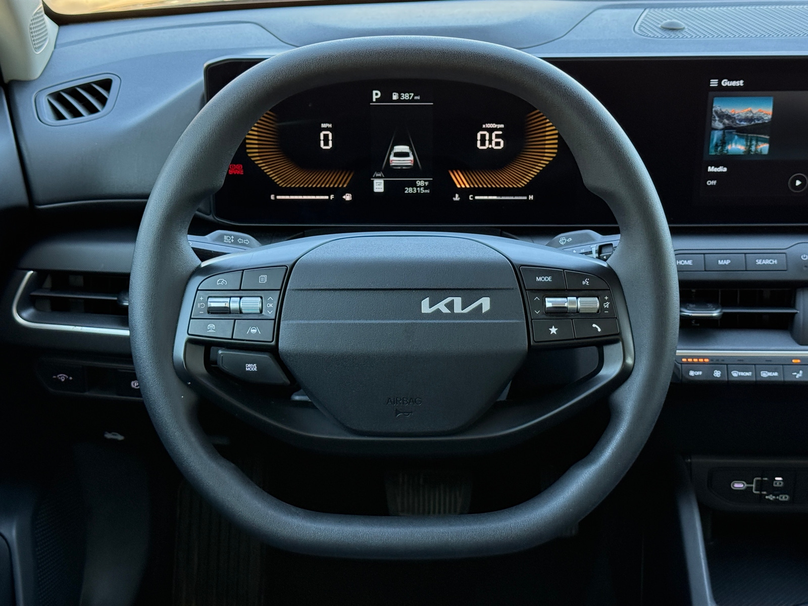 Thumbnail: 2025 Kia K4 - 5