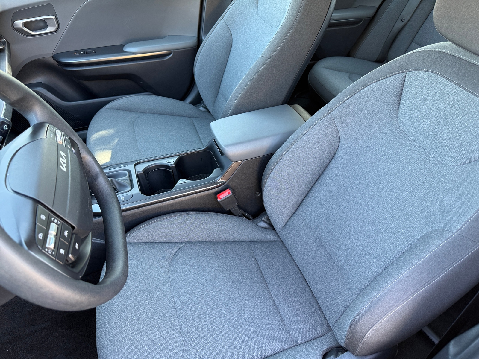 Thumbnail: 2025 Kia K4 - 2