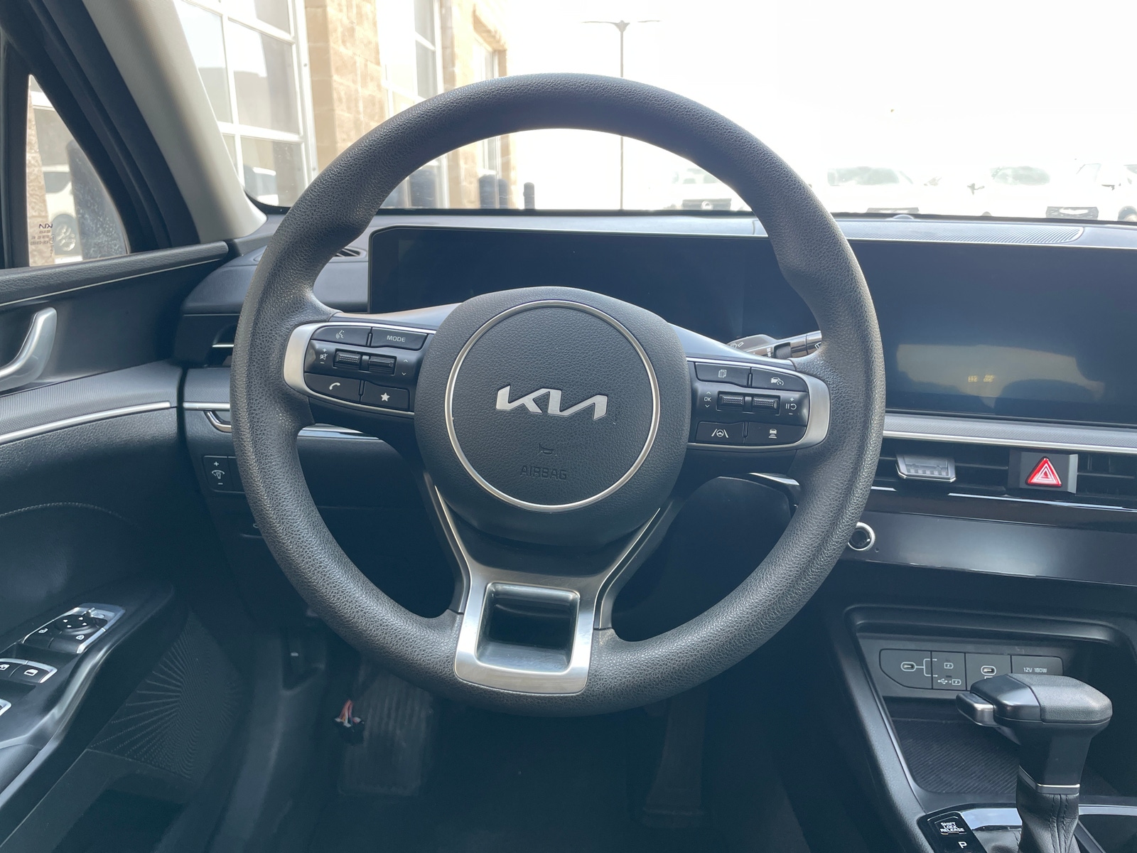 Thumbnail: 2025 Kia K5 - 5