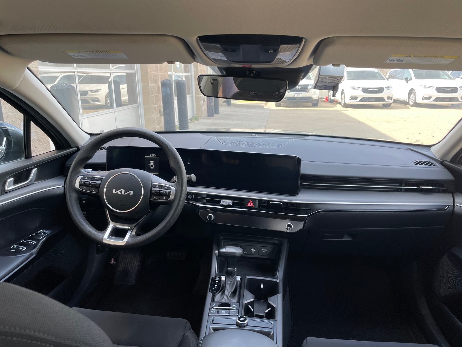 Thumbnail: 2025 Kia K5 - 3