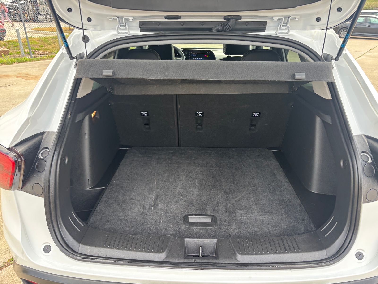 Thumbnail: 2025 Chevrolet Trax - 6