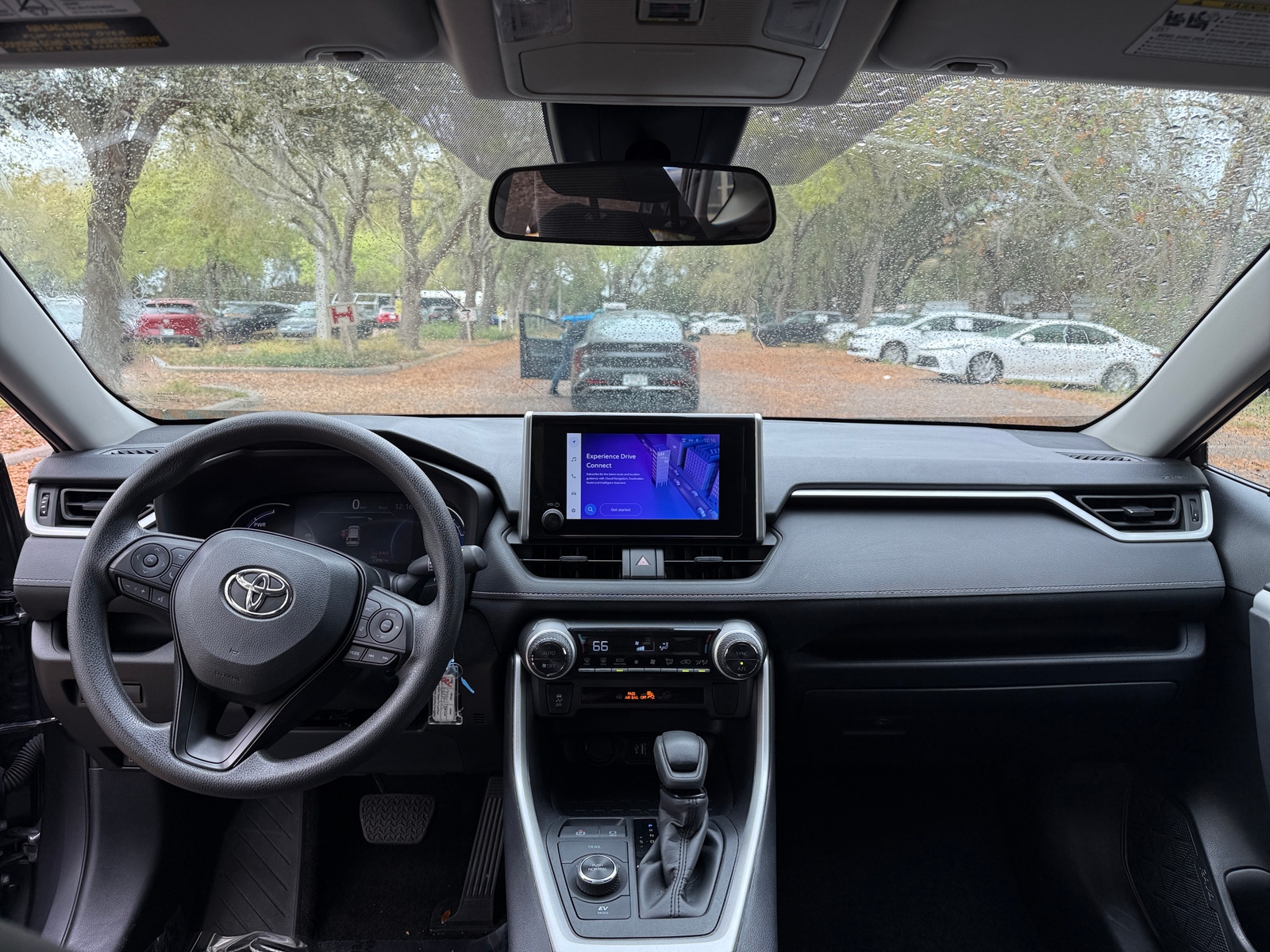 Thumbnail: 2025 Toyota RAV4 - 3