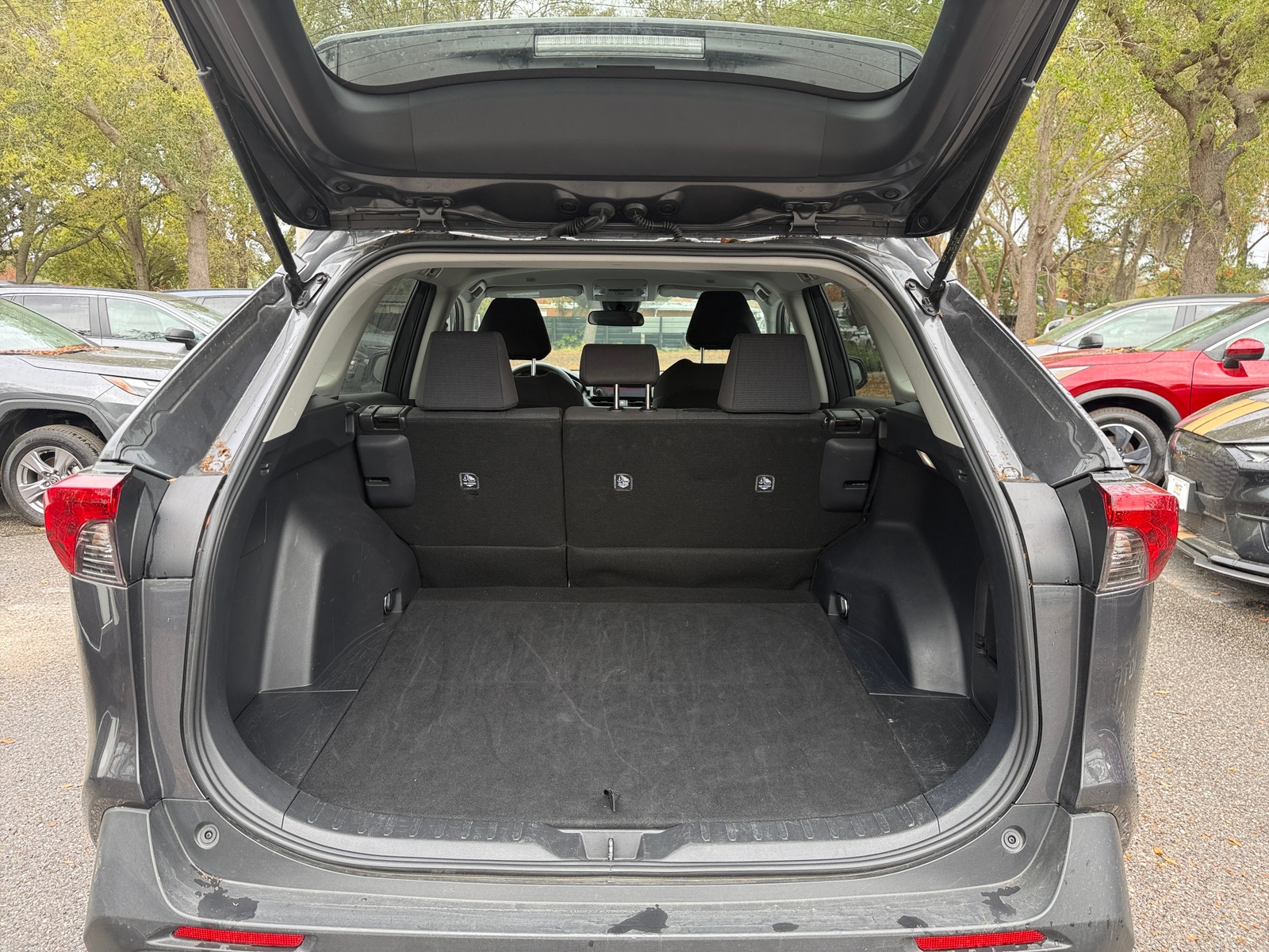 Thumbnail: 2025 Toyota RAV4 - 4