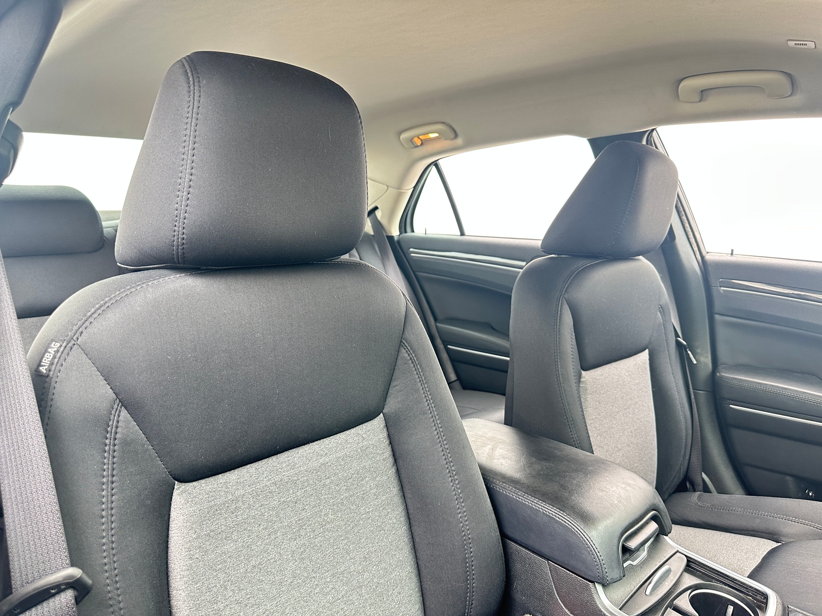 Thumbnail: 2021 Chrysler 300 - 2