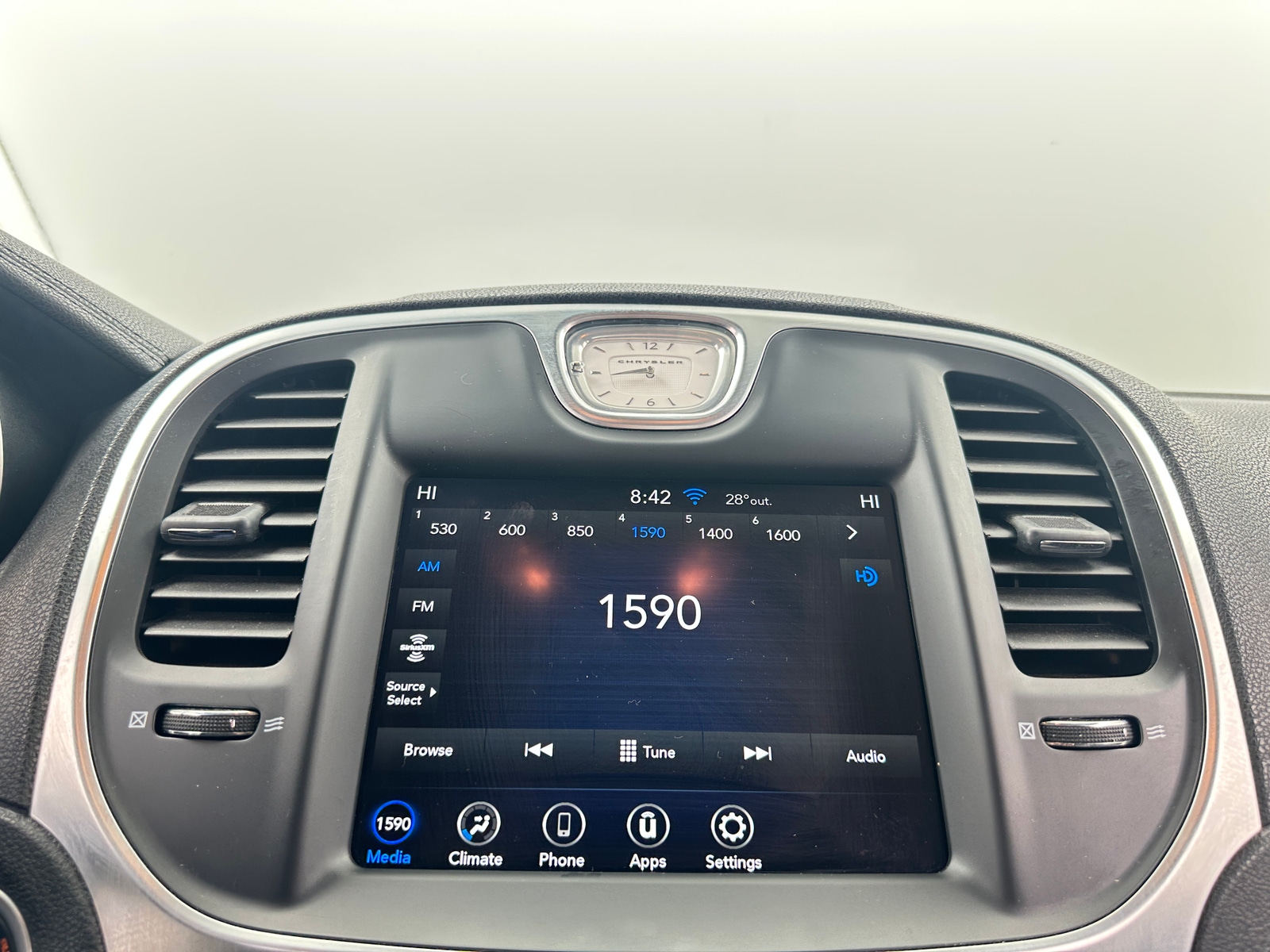 Thumbnail: 2021 Chrysler 300 - 4