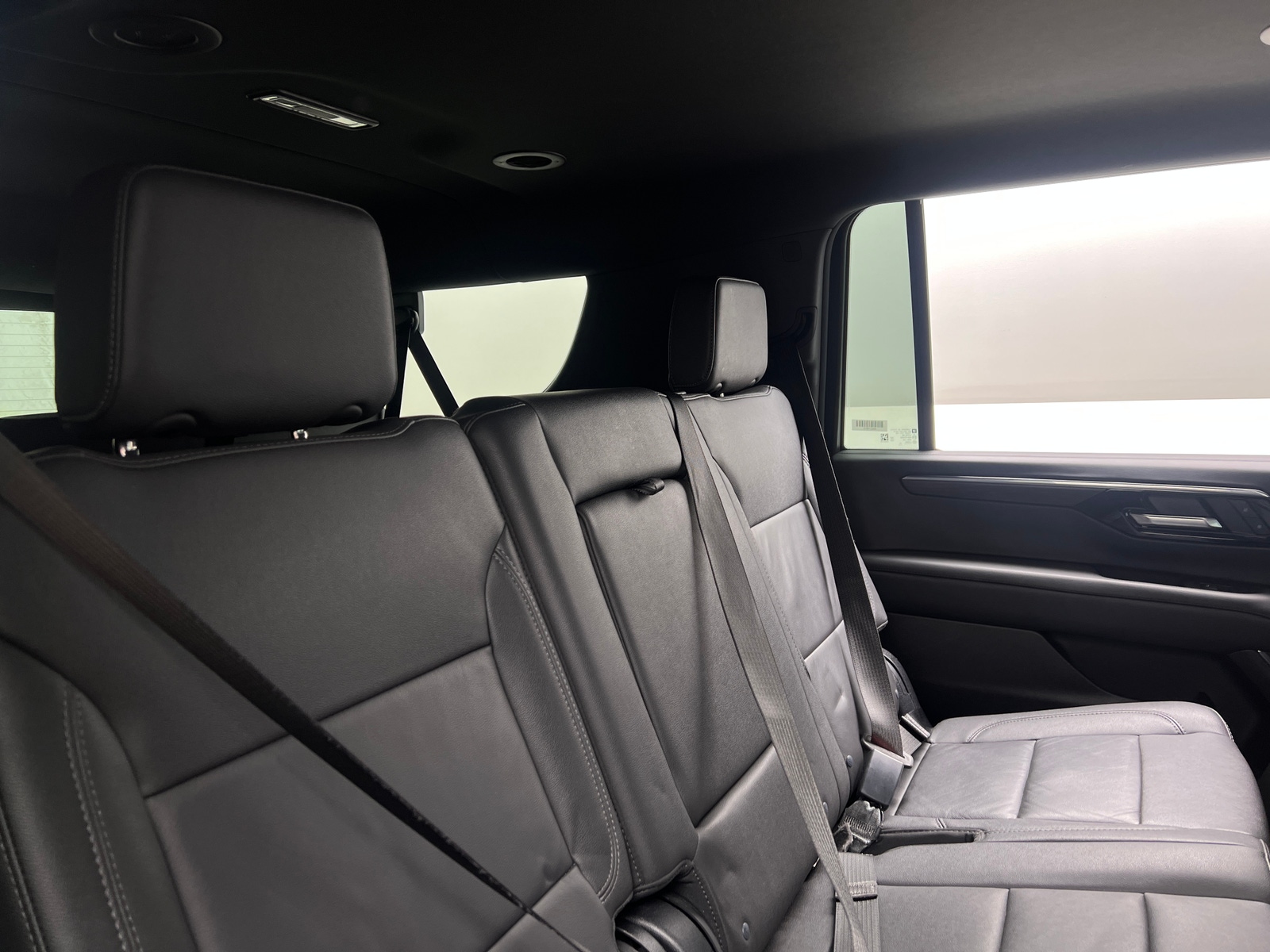 Thumbnail: 2025 Chevrolet Suburban - 5