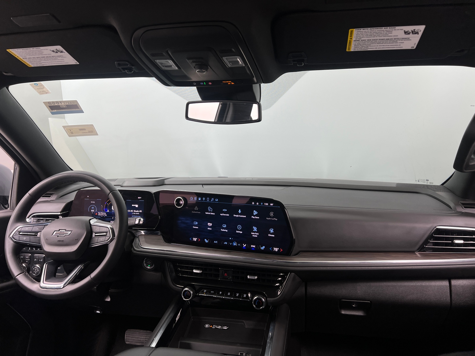 Thumbnail: 2025 Chevrolet Suburban - 2