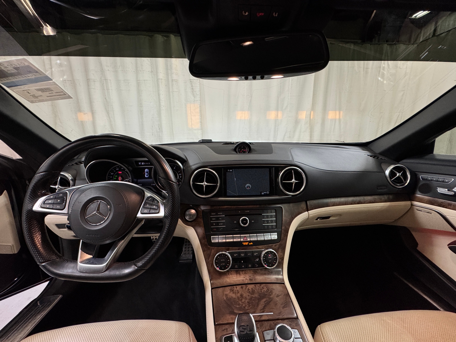 Thumbnail: 2017 Mercedes-Benz SL-Class - 2