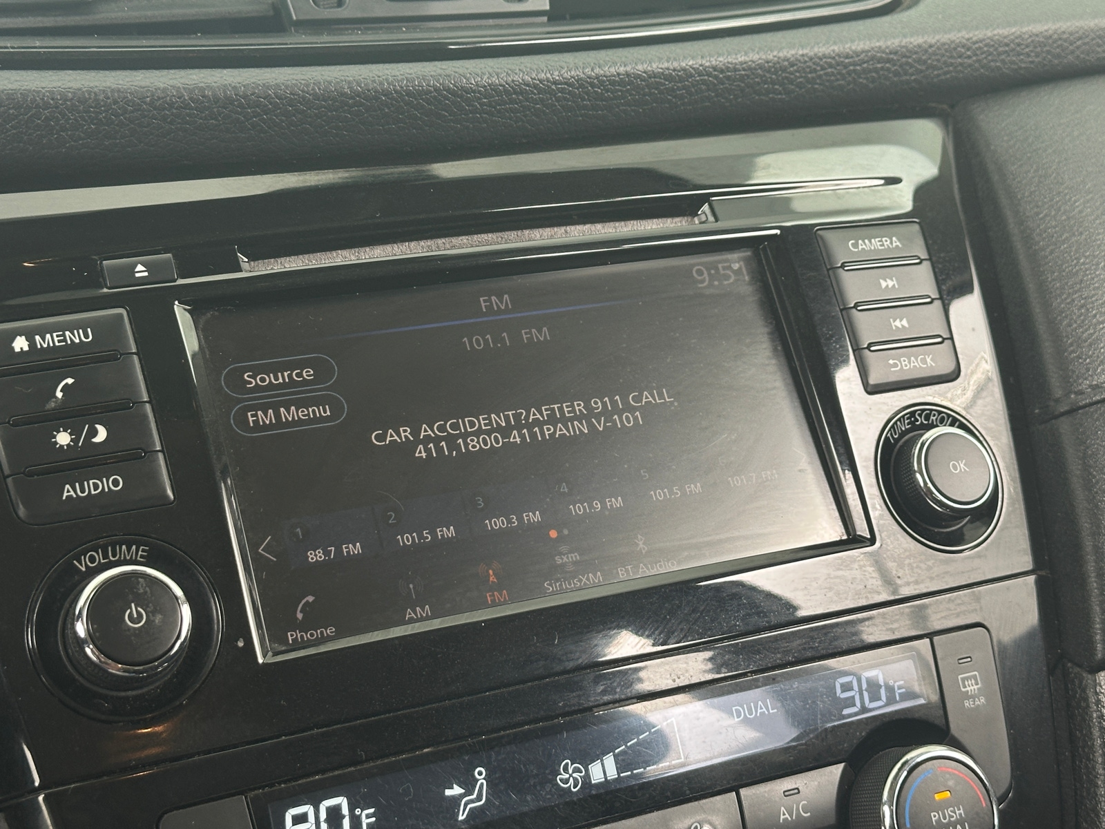 Thumbnail: 2019 Nissan Rogue - 4