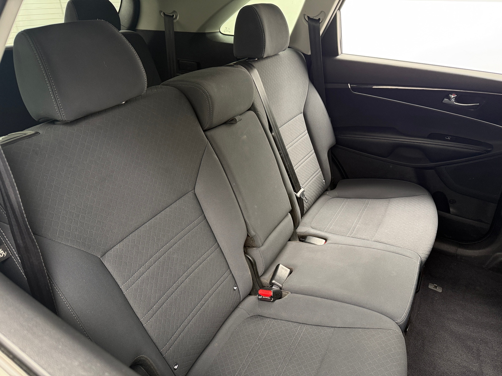 Thumbnail: 2017 Kia Sorento - 6