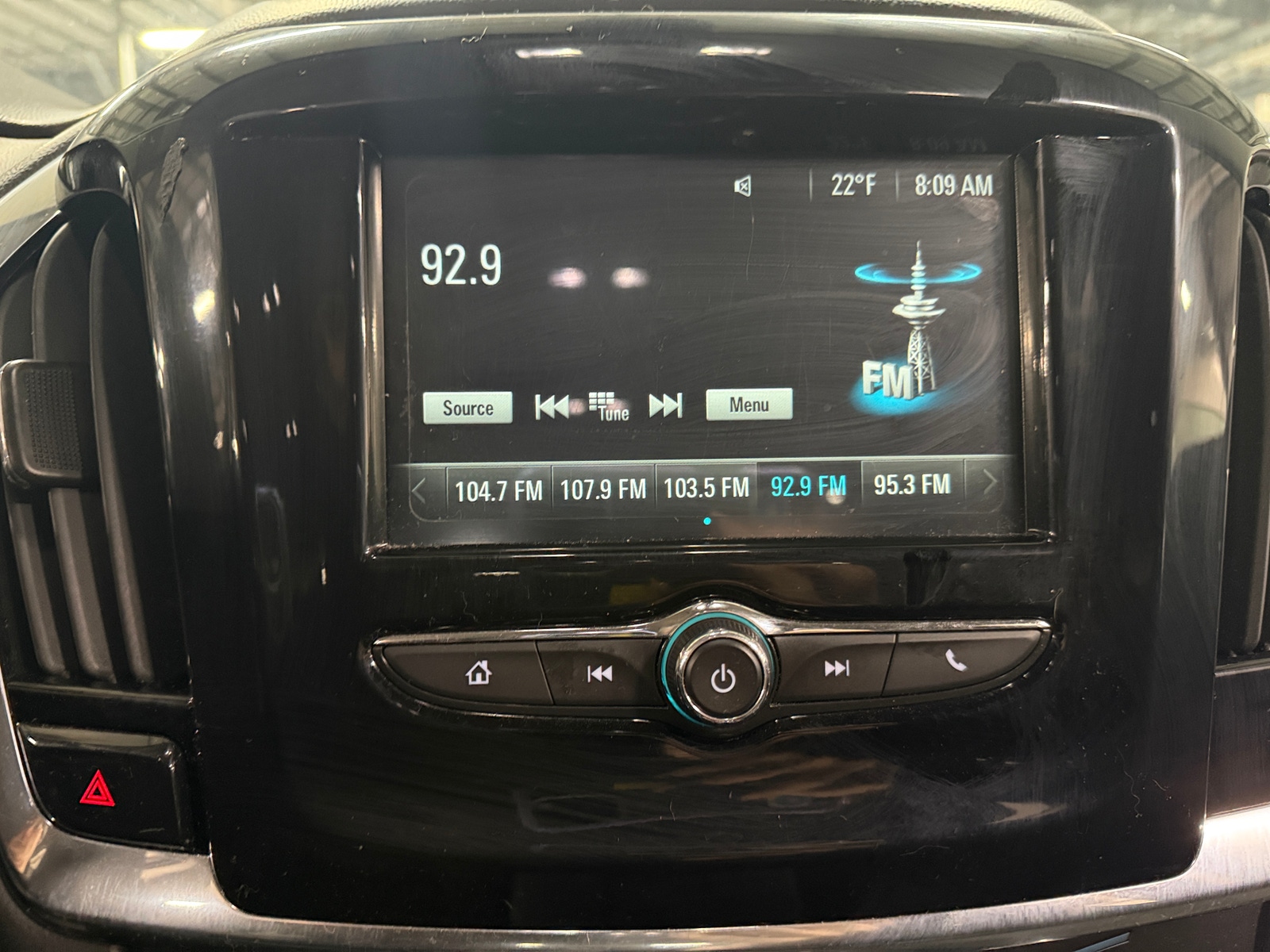 Thumbnail: 2019 Chevrolet Traverse - 4