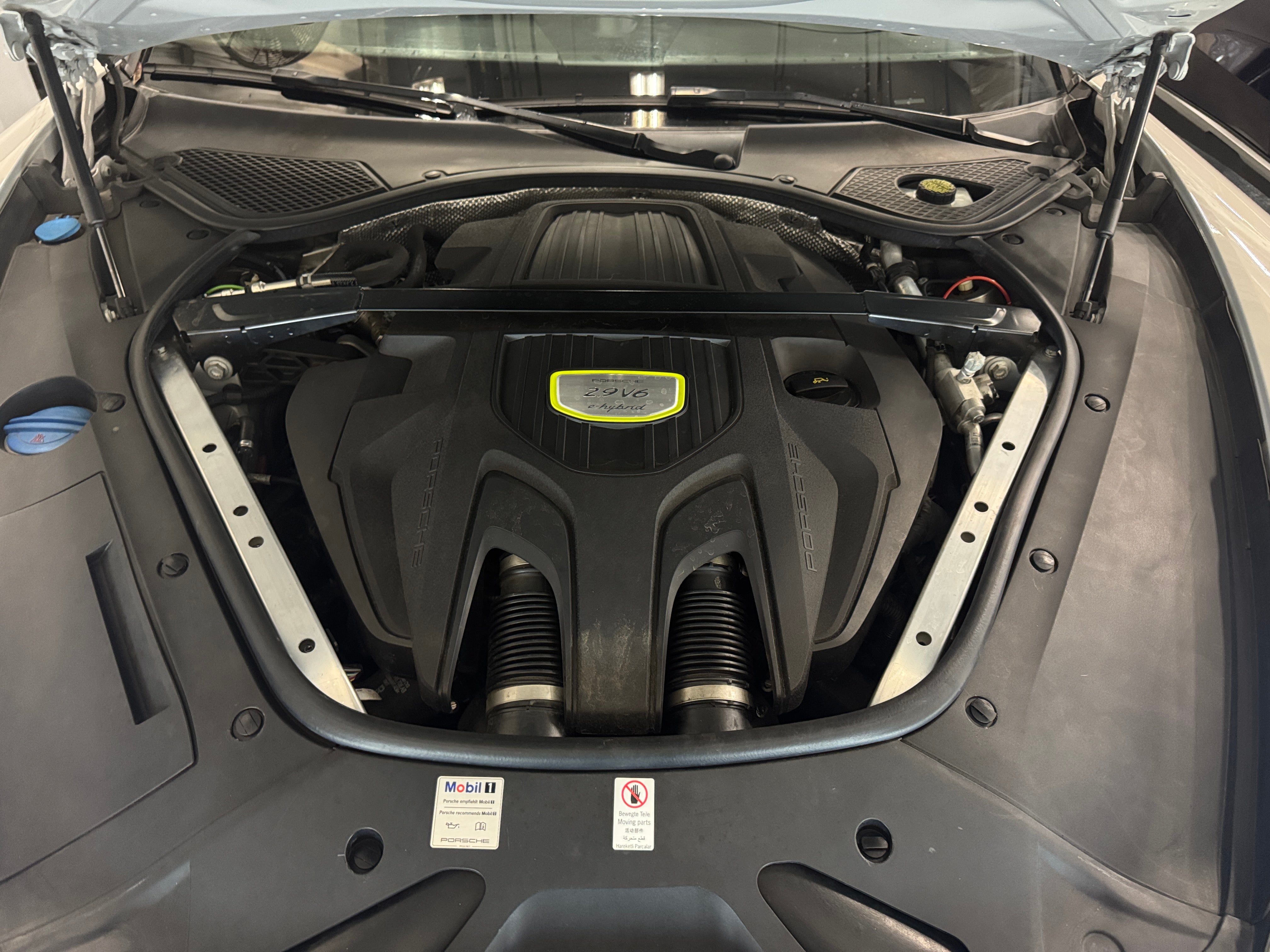 2018 Porsche Panamera