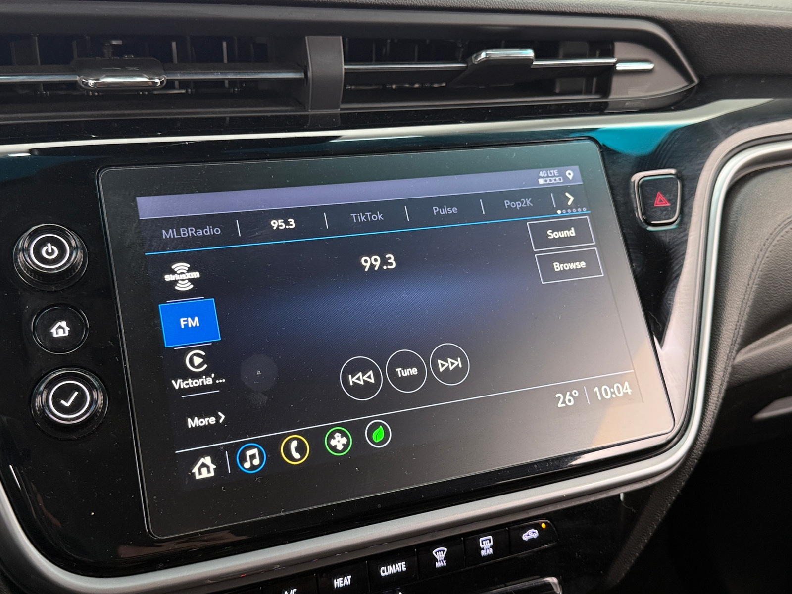 Thumbnail: 2022 Chevrolet Bolt EV - 4