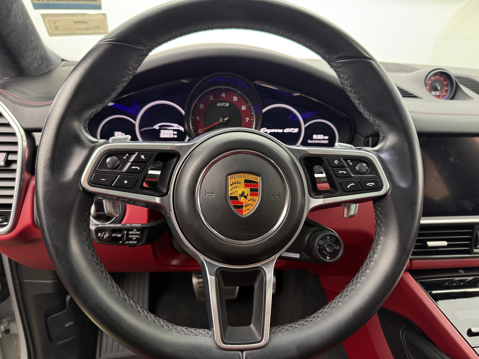 Thumbnail: 2021 Porsche  - 4