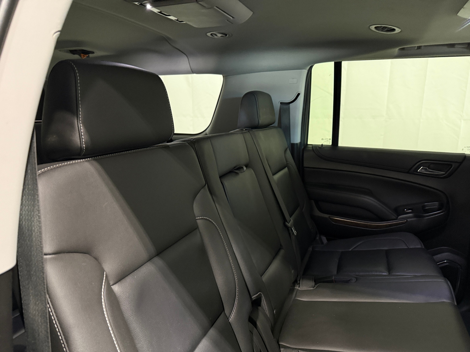 Thumbnail: 2019 Chevrolet Suburban - 5