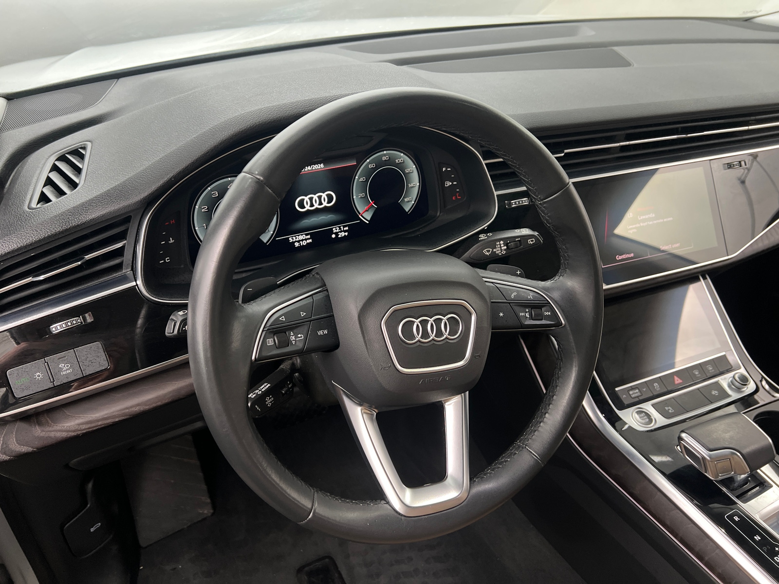 Thumbnail: 2022 Audi Q8 - 4