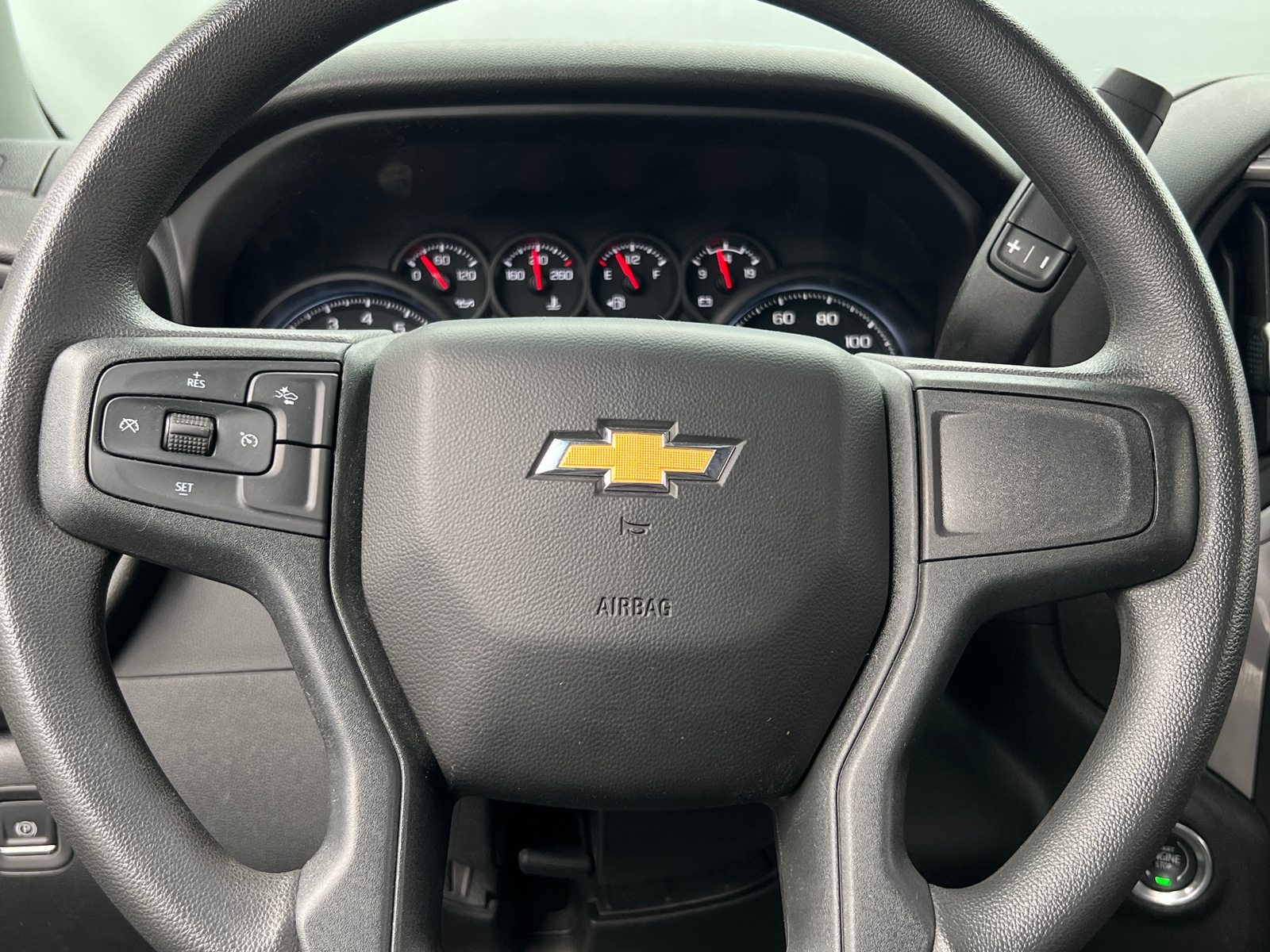 Thumbnail: 2022 Chevrolet Silverado 1500 - 5