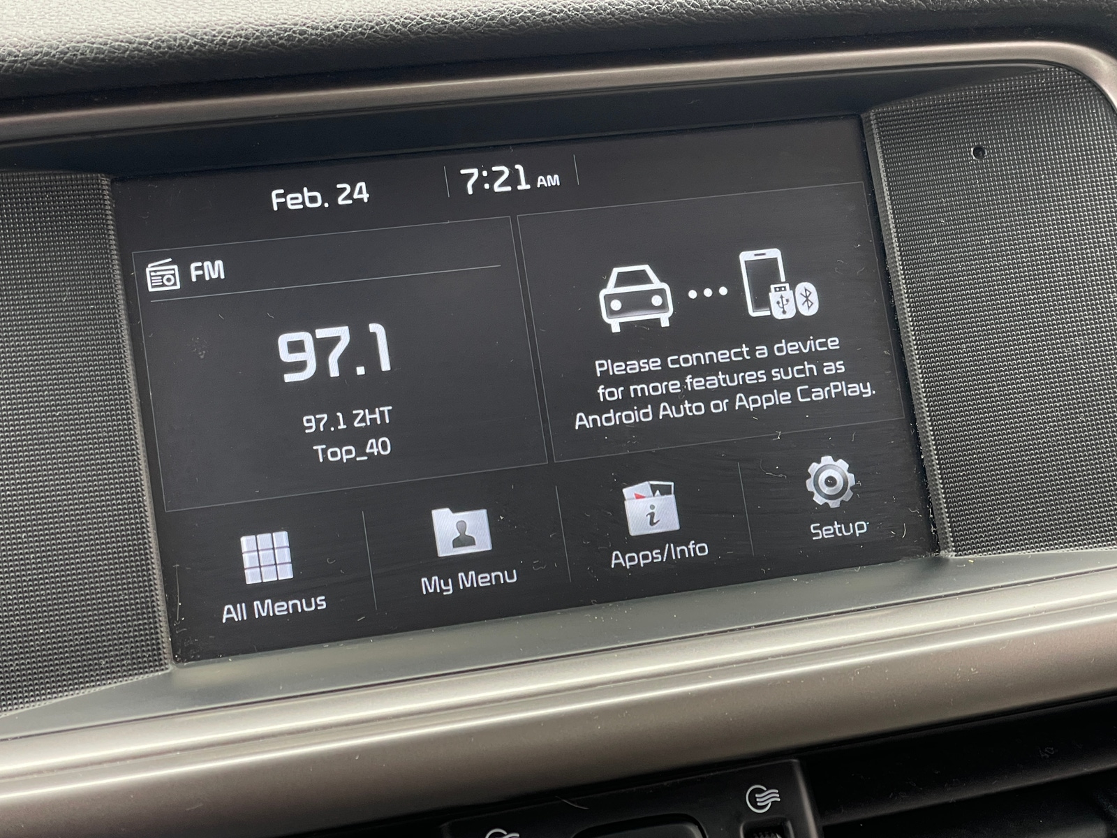 Thumbnail: 2018 Kia Optima - 4