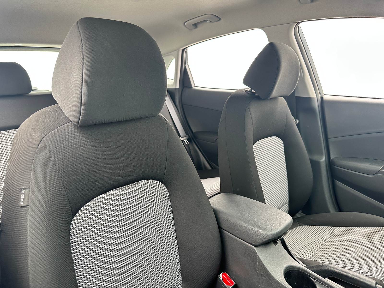 Thumbnail: 2022 Hyundai Kona - 2