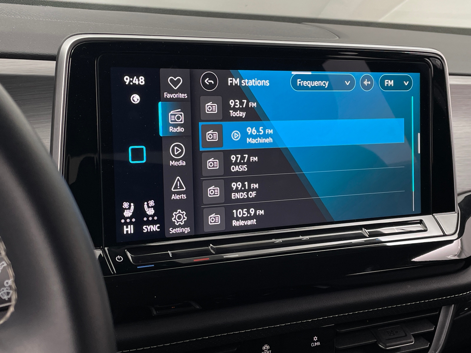 Thumbnail: 2025 Volkswagen Atlas - 3