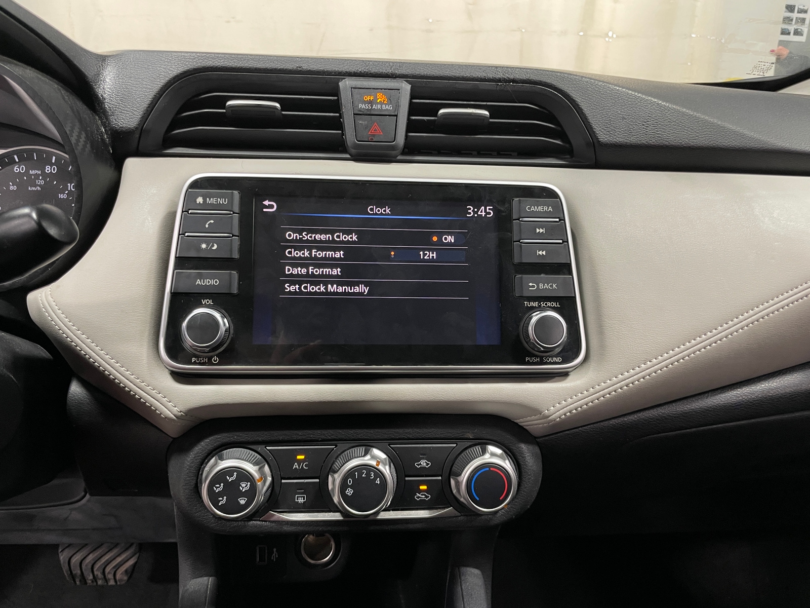 Thumbnail: 2020 Nissan Versa - 4