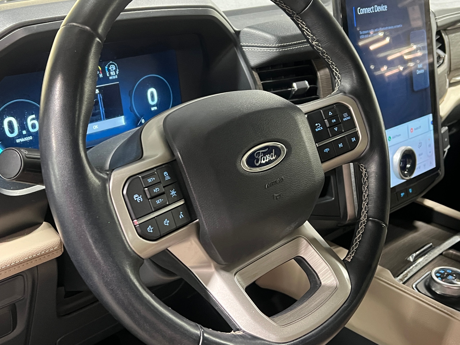 Thumbnail: 2022 Ford Expedition MAX - 4