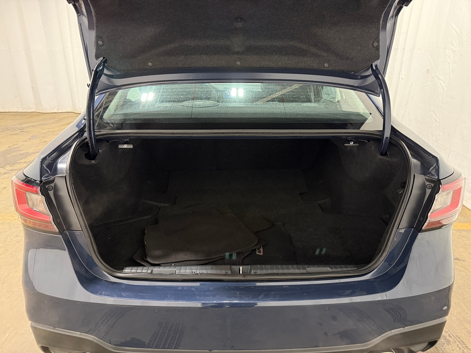 Thumbnail: 2024 Subaru Legacy - 7