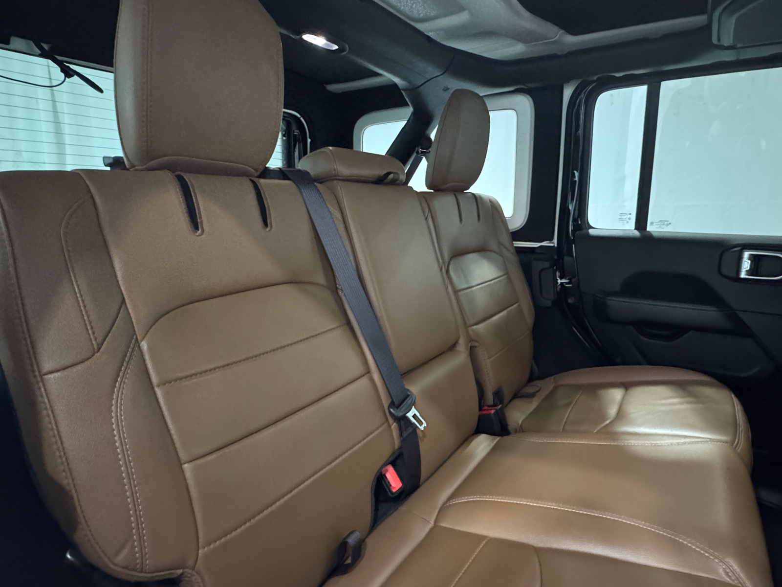 Thumbnail: 2022 Jeep Wrangler - 5