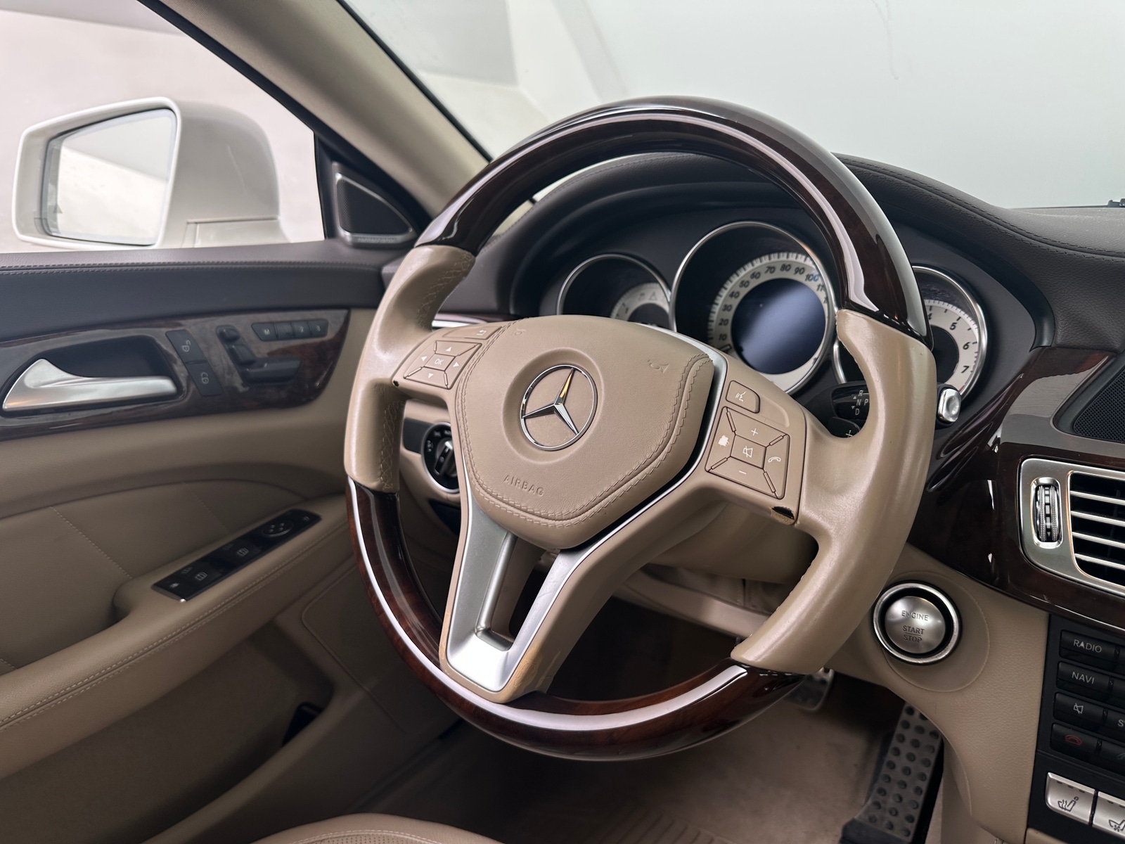 Thumbnail: 2014 Mercedes-Benz CLS - 4