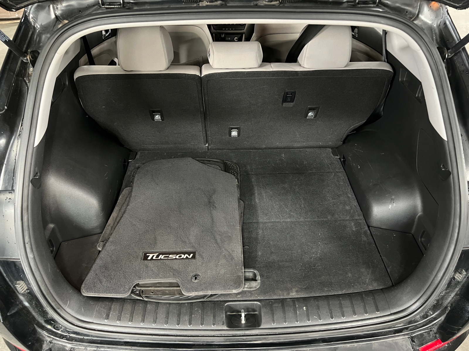 Thumbnail: 2017 Hyundai Tucson - 7