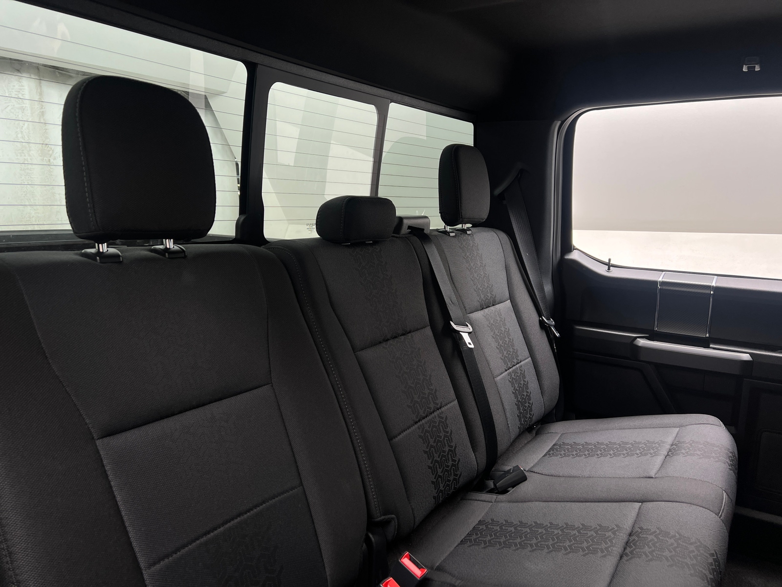 Thumbnail: 2020 Ford Econoline - 6