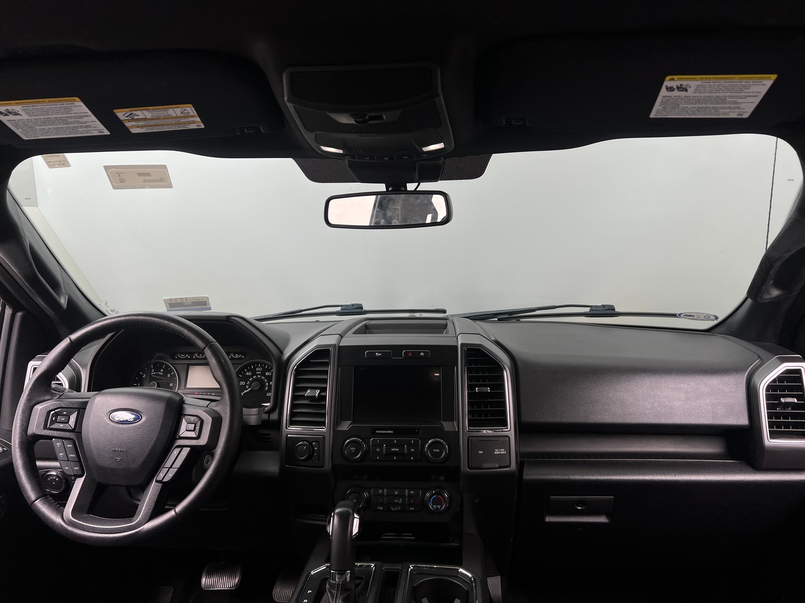 Thumbnail: 2020 Ford Econoline - 3