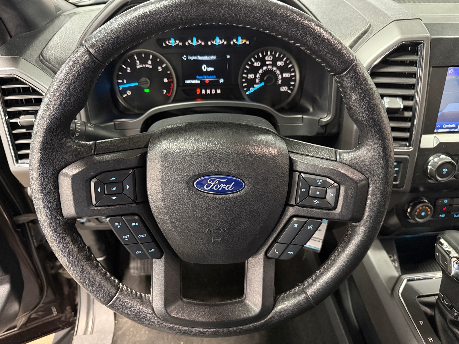 Thumbnail: 2020 Ford Econoline - 5