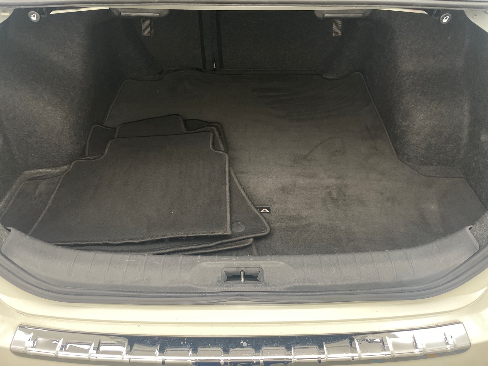 Thumbnail: 2019 Nissan Altima - 6