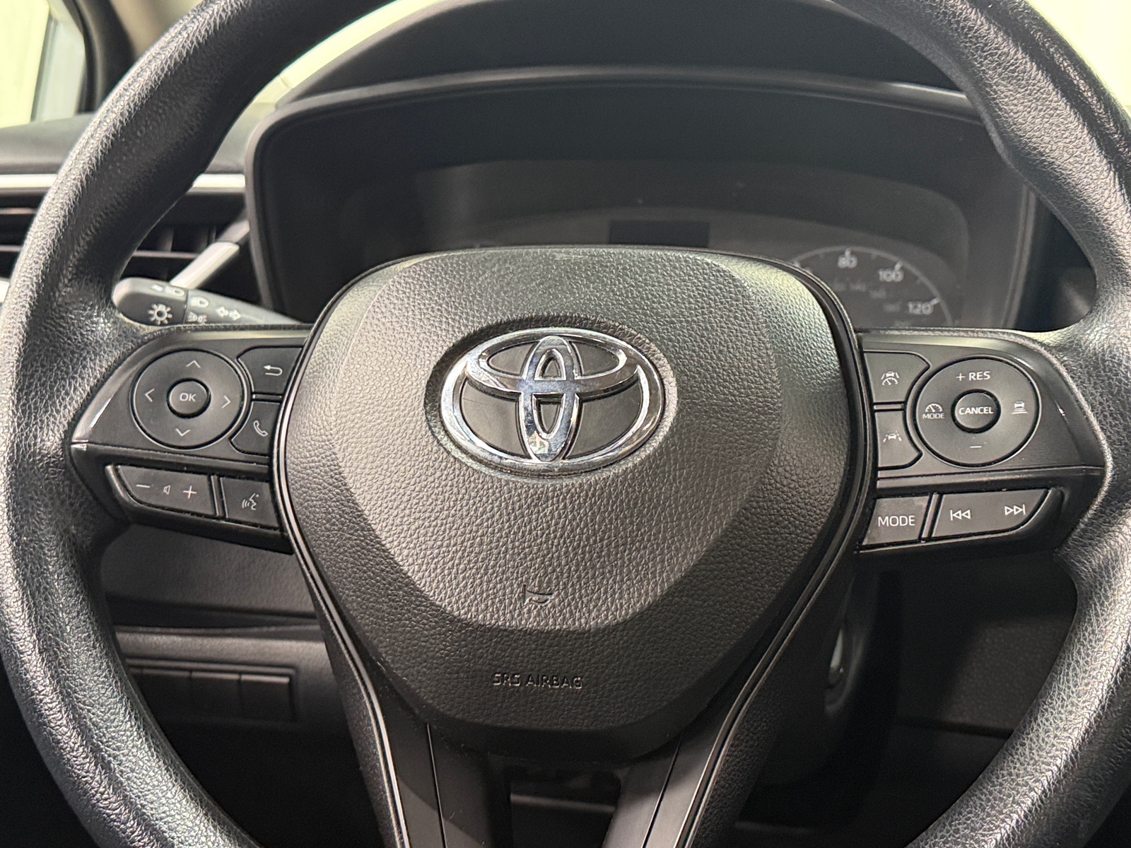 Thumbnail: 2025 Toyota Corolla - 5