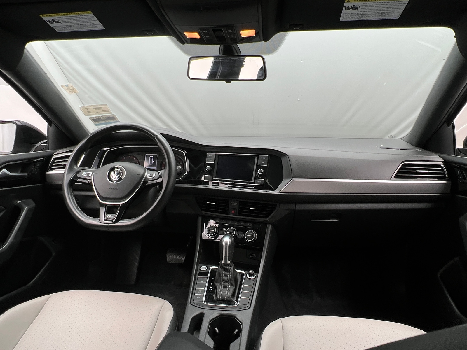 Thumbnail: 2019 Volkswagen Jetta - 2