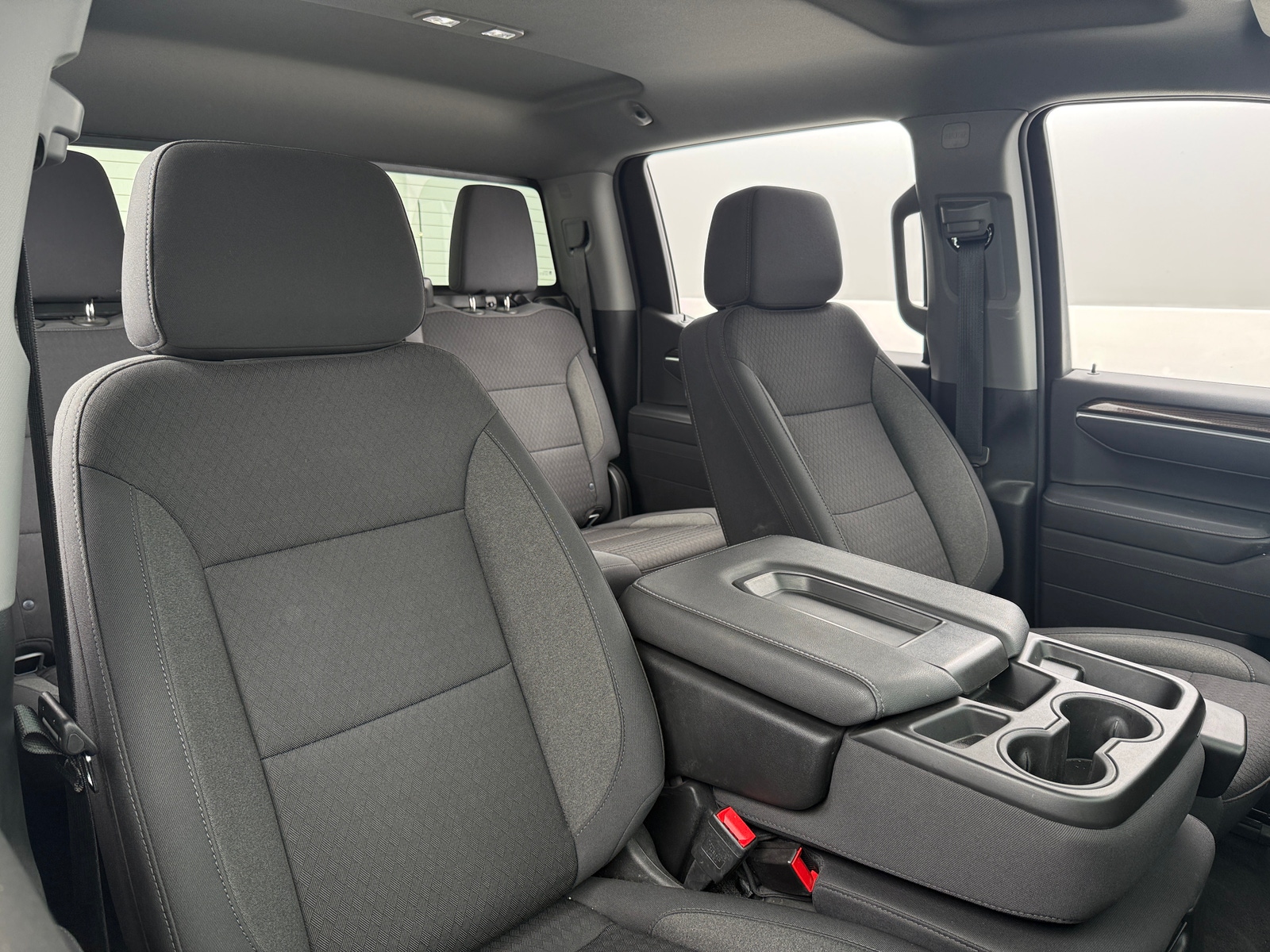 Thumbnail: 2025 Chevrolet Silverado 1500 - 2