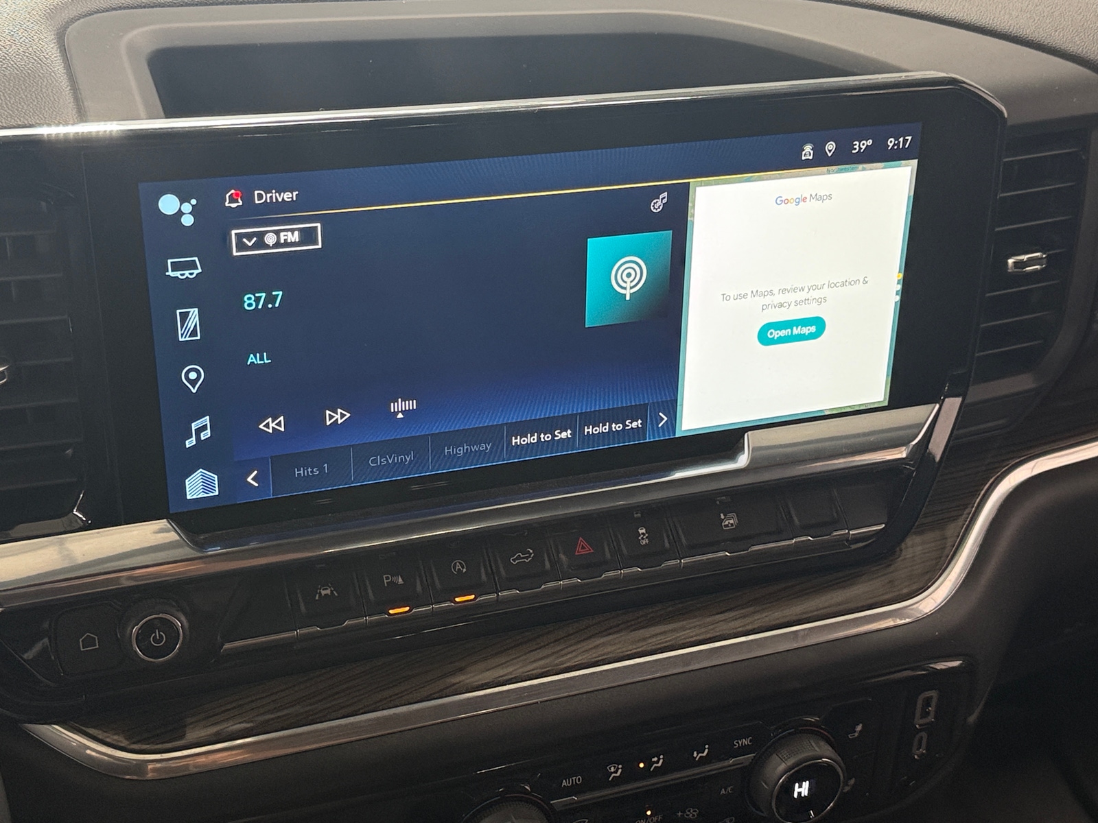 Thumbnail: 2025 Chevrolet Silverado 1500 - 4