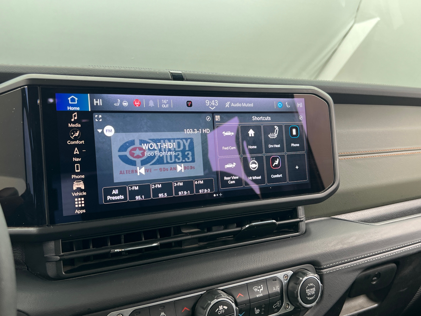 Thumbnail: 2025 Jeep Gladiator - 3