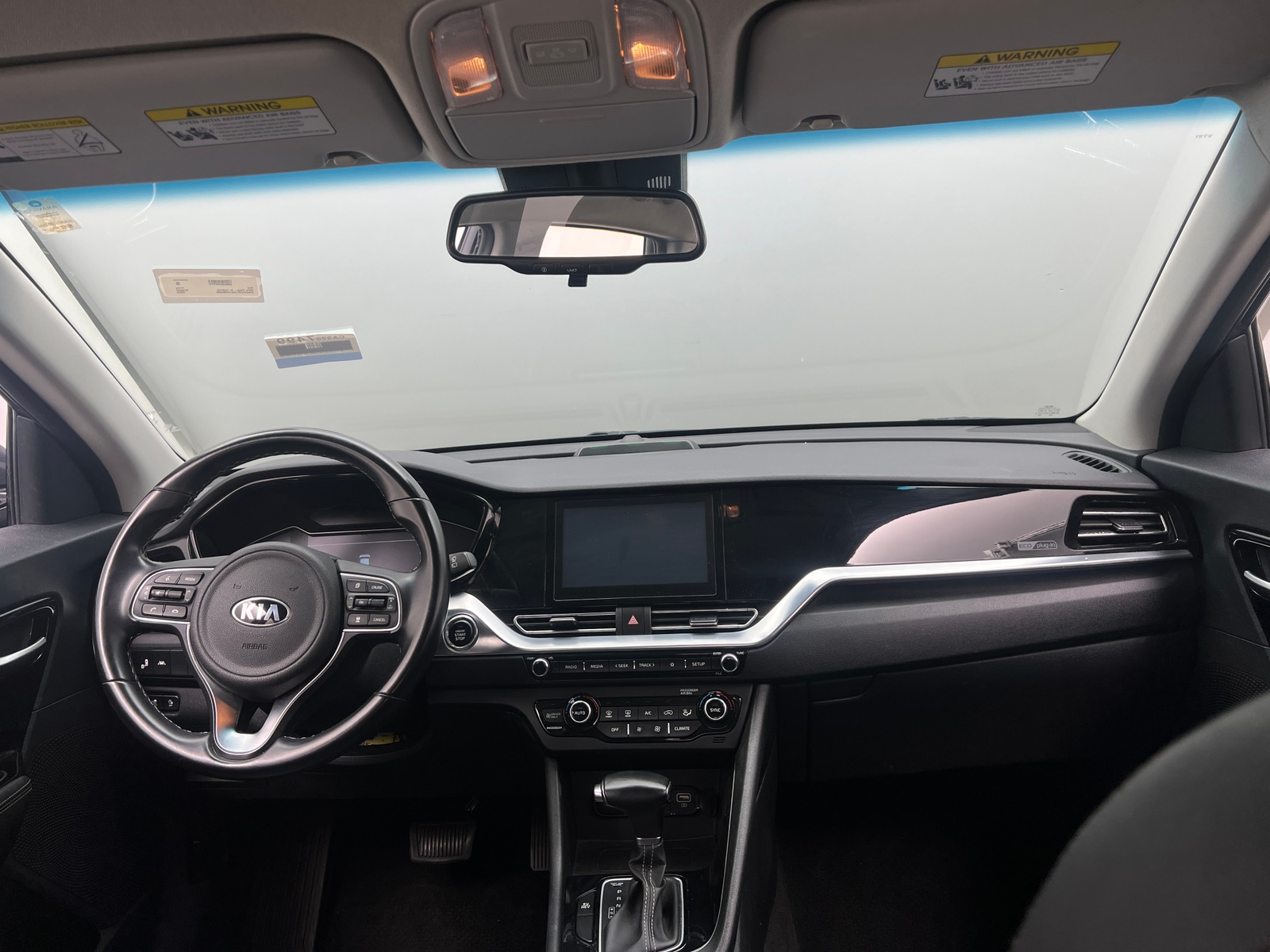 Thumbnail: 2020 Kia Niro - 2