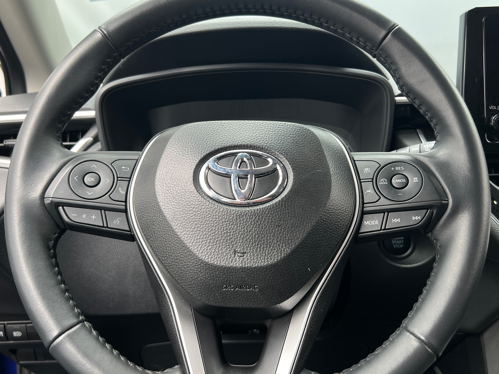 Thumbnail: 2025 Toyota Corolla Cross - 5