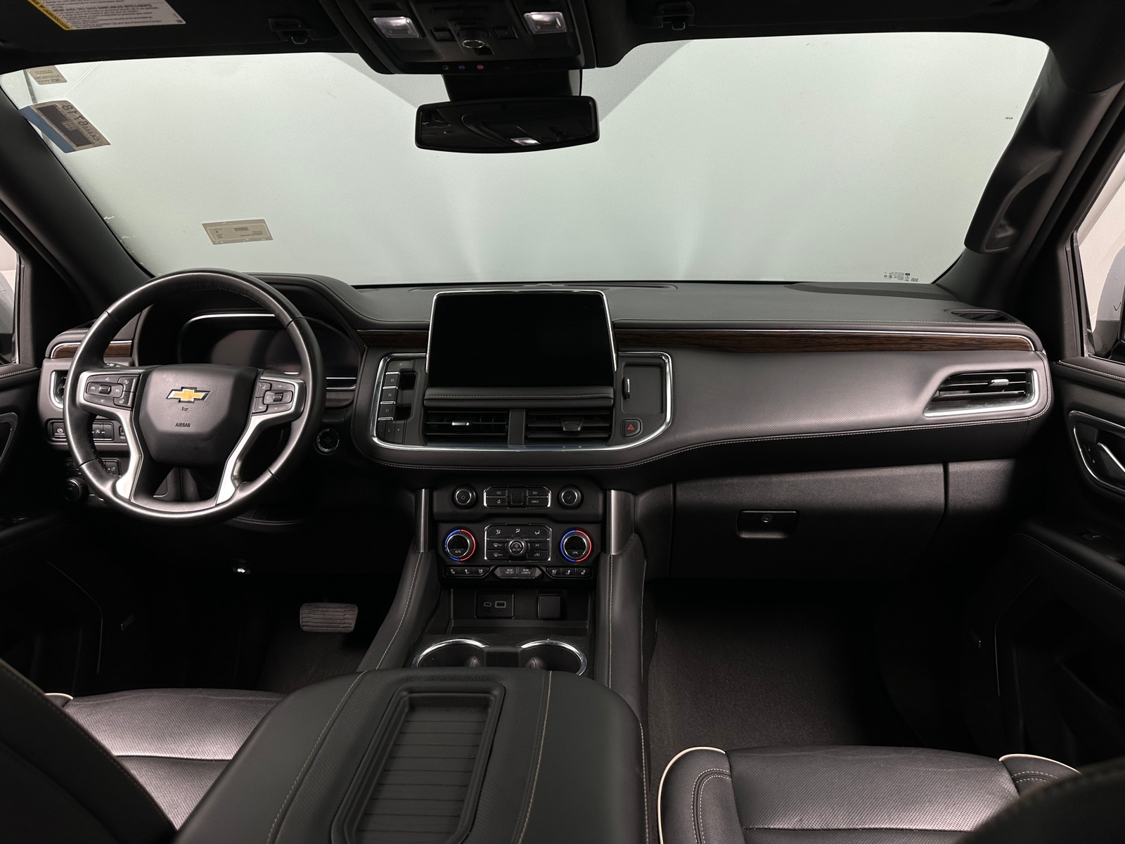 Thumbnail: 2023 Chevrolet Suburban - 2