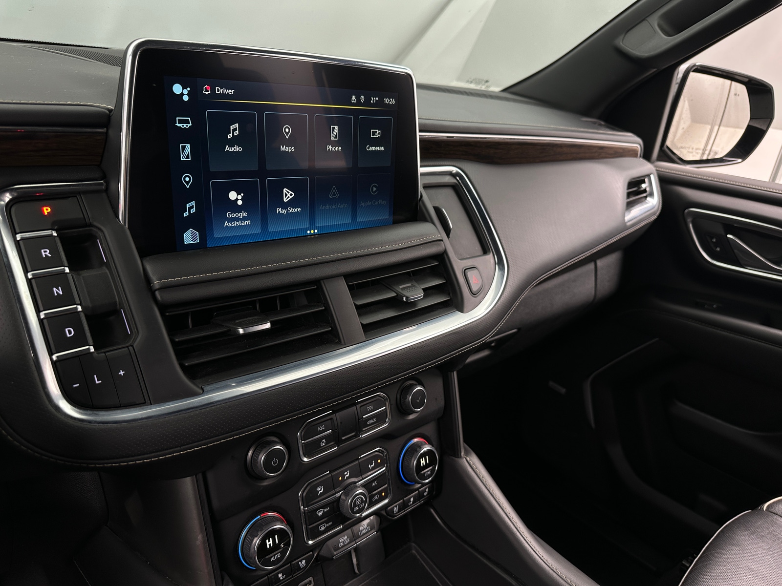 Thumbnail: 2023 Chevrolet Suburban - 3