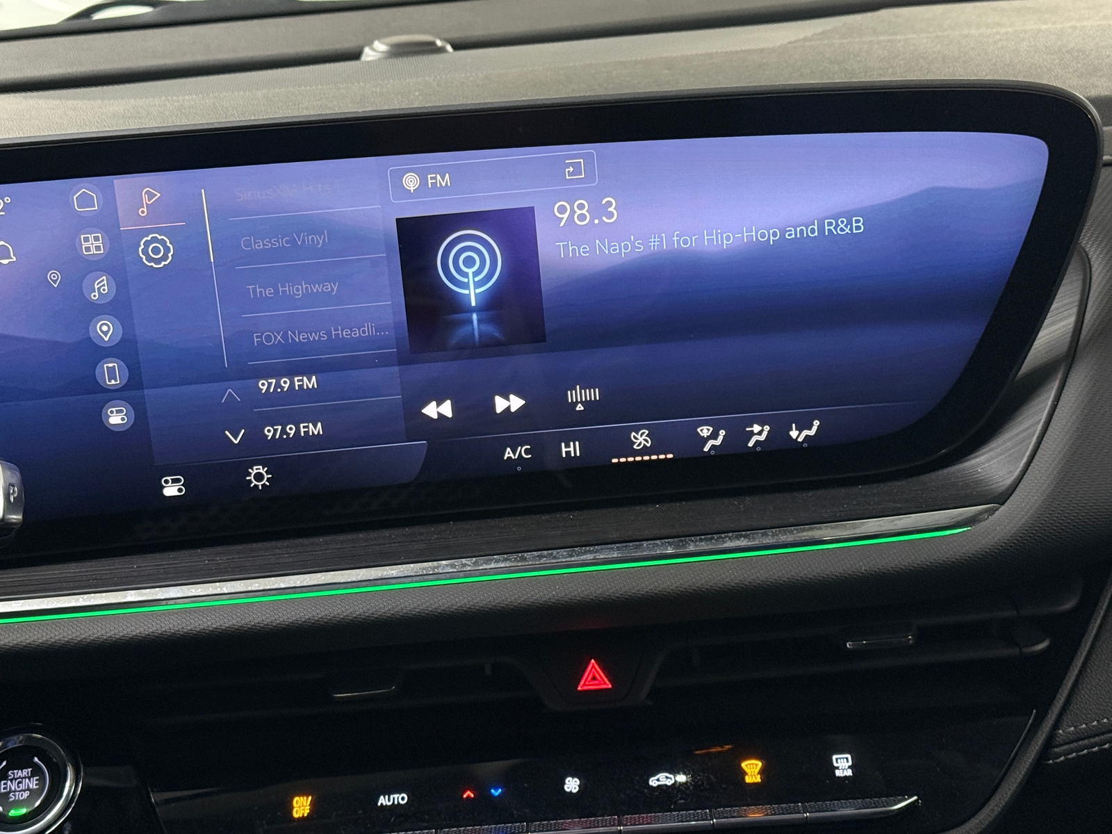 Thumbnail: 2025 Buick Envision - 3