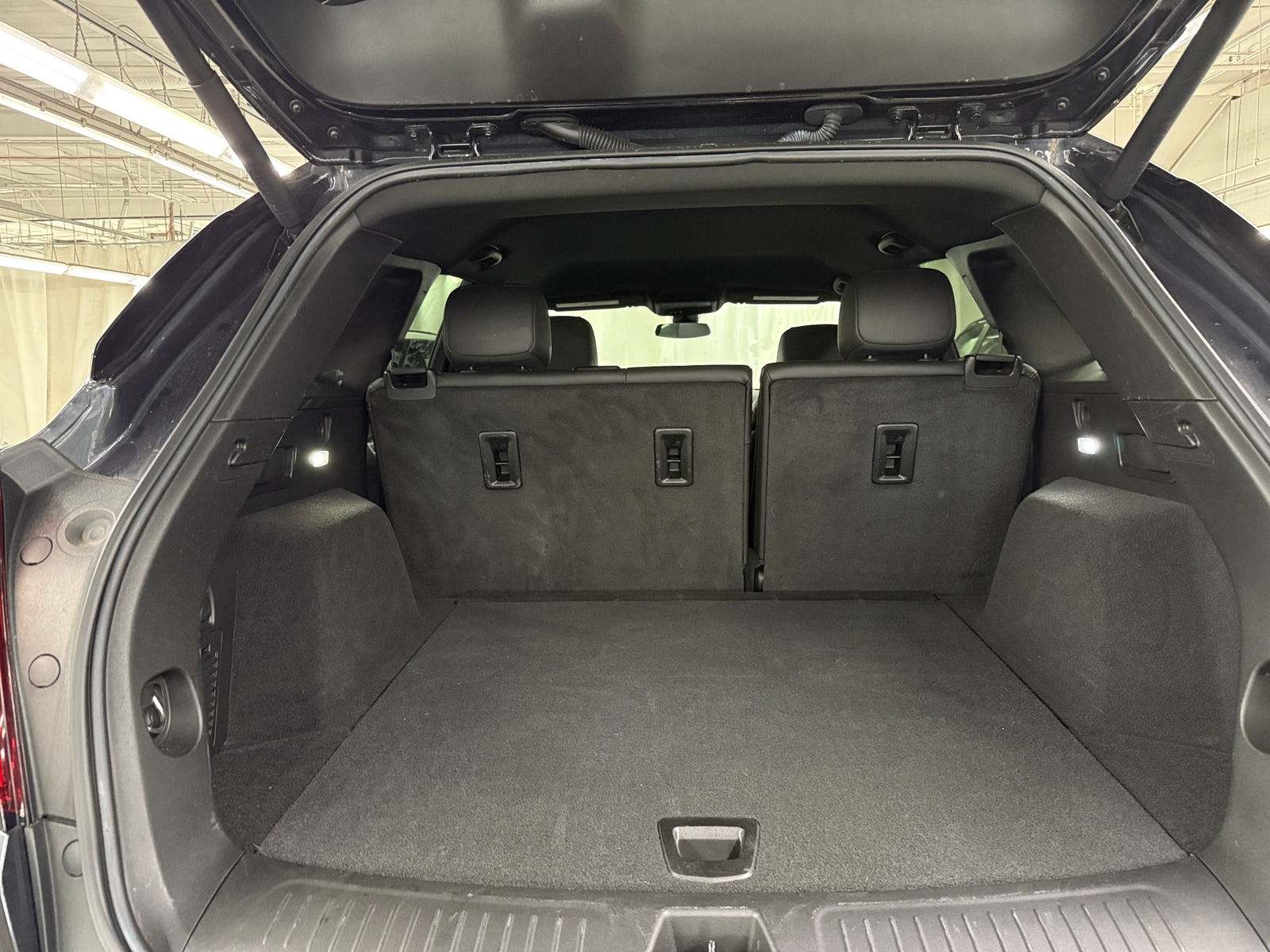 Thumbnail: 2022 Cadillac XT5 - 5