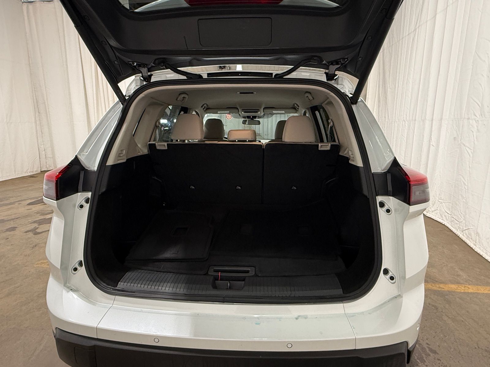 Thumbnail: 2025 Nissan Rogue - 7