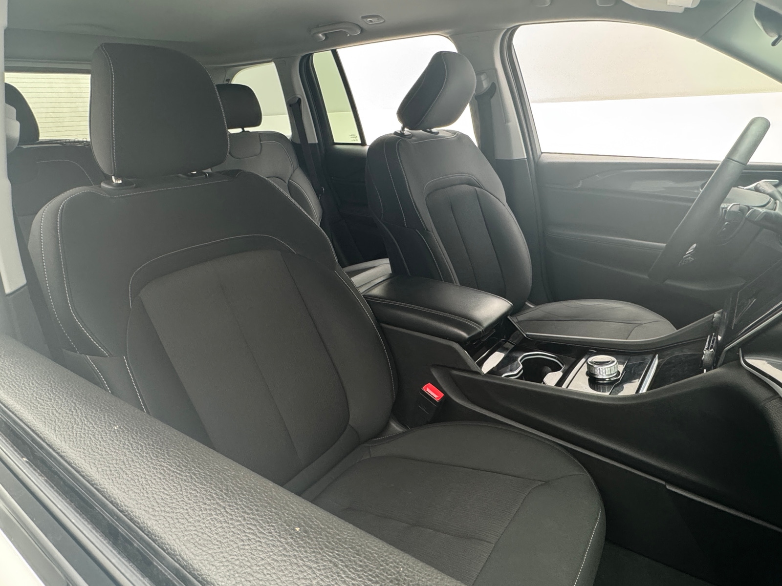 Thumbnail: 2023 Jeep Grand Cherokee - 2