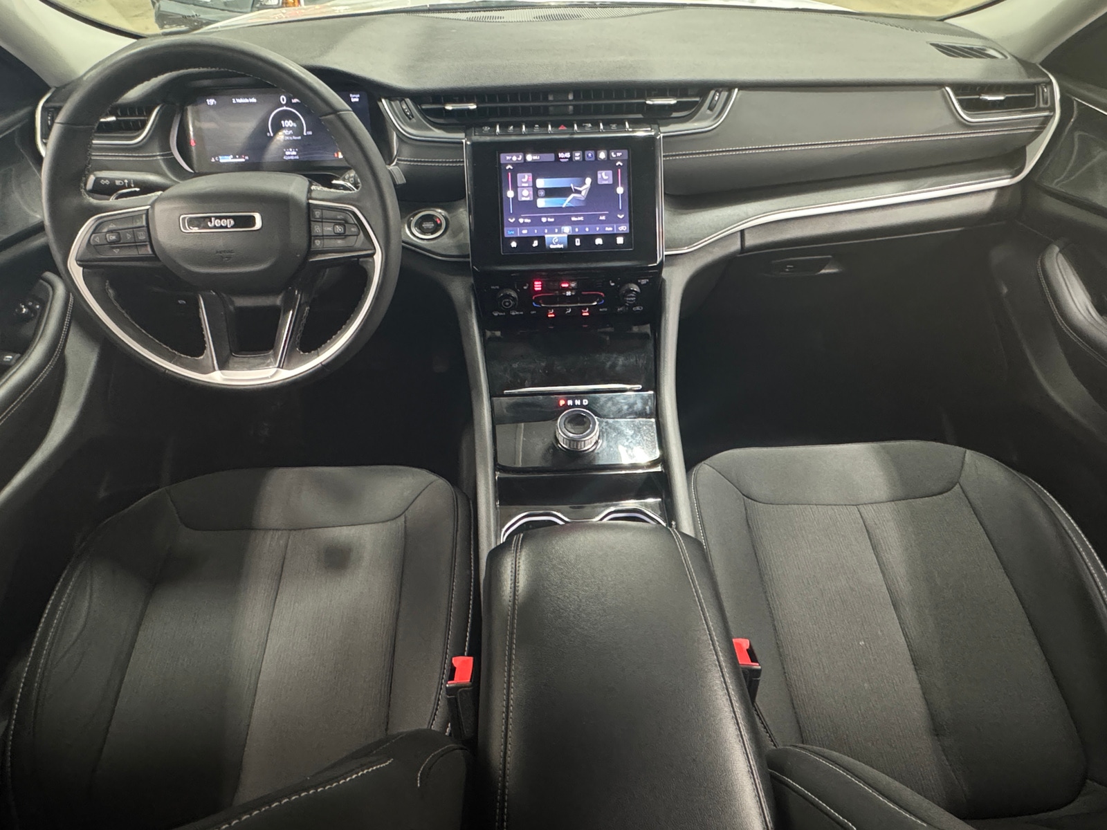 Thumbnail: 2023 Jeep Grand Cherokee - 3