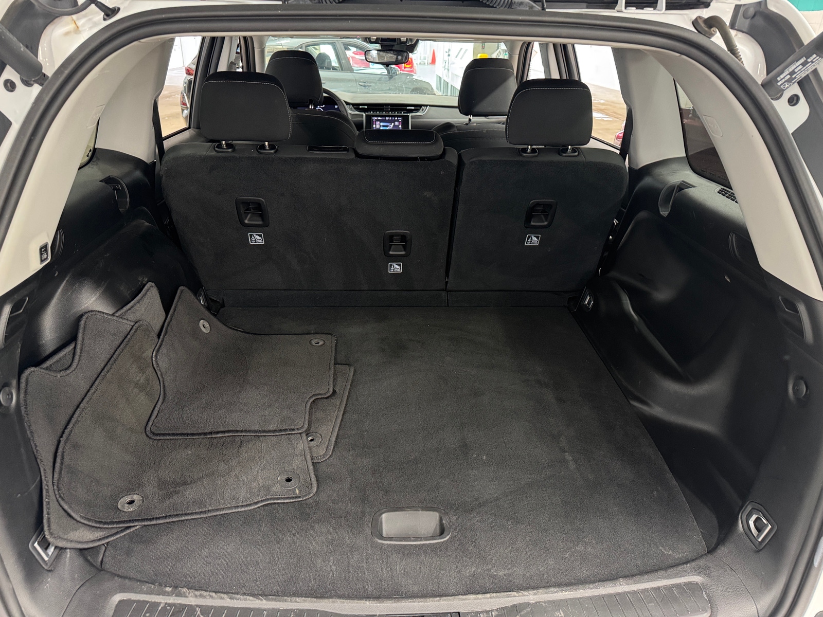 Thumbnail: 2023 Jeep Grand Cherokee - 7