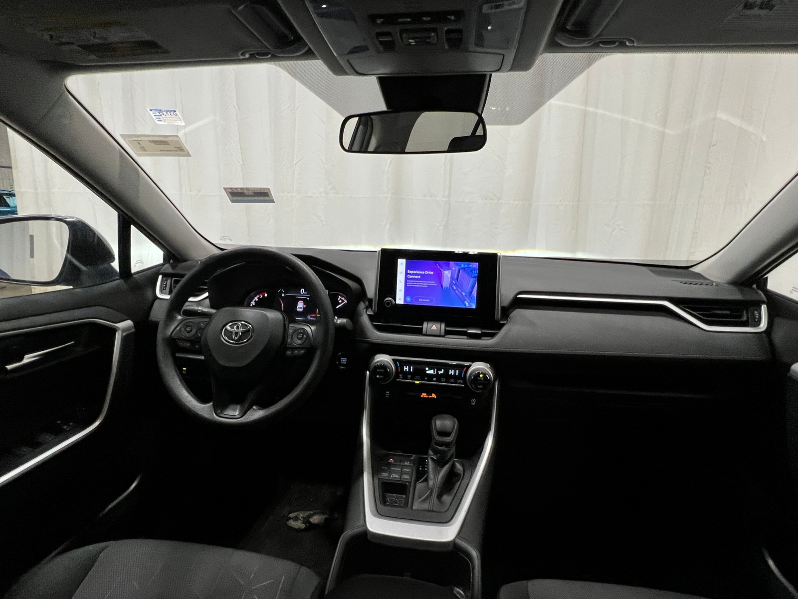 Thumbnail: 2025 Toyota RAV4 - 3